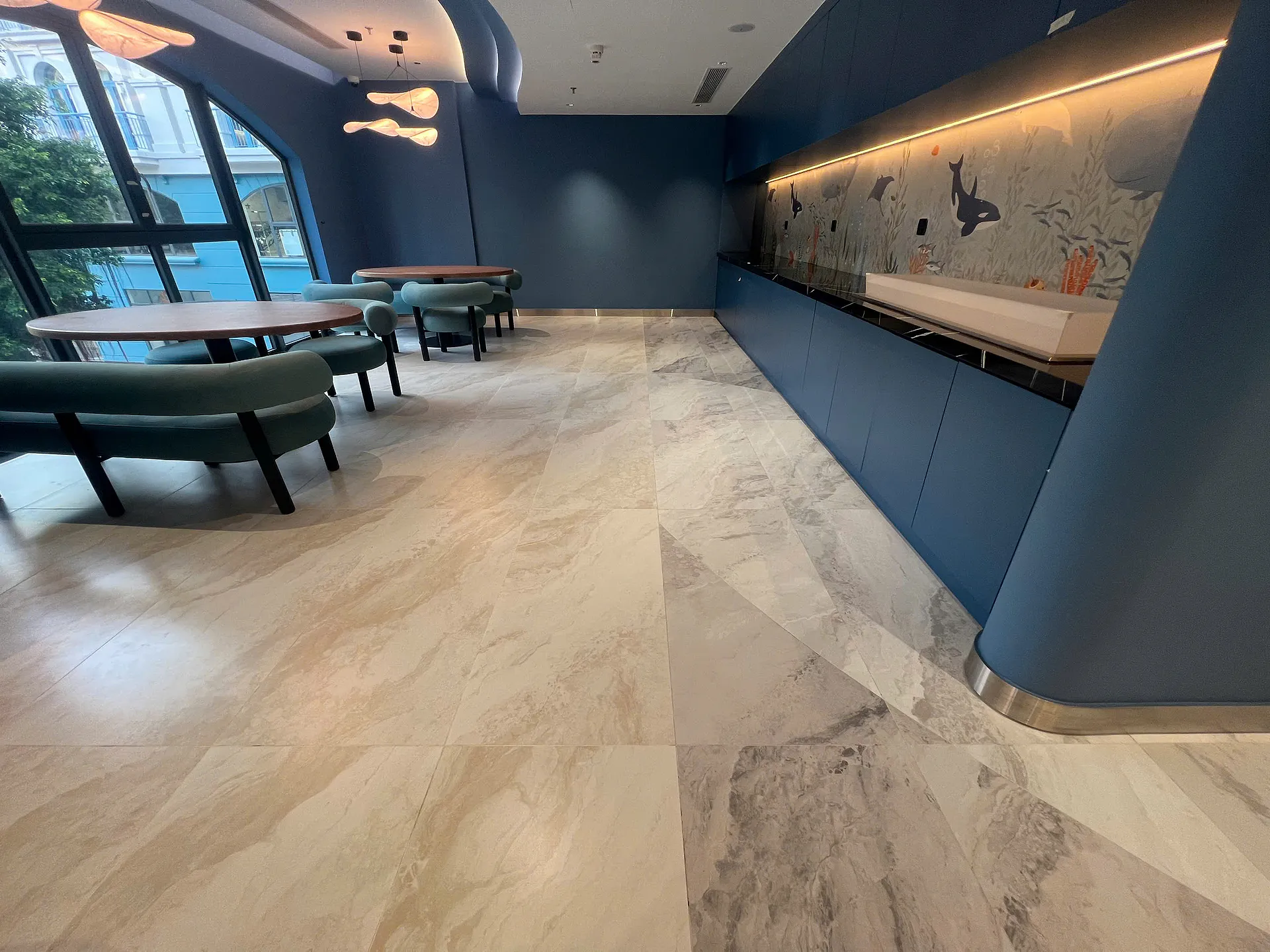 Restaurant interior 2