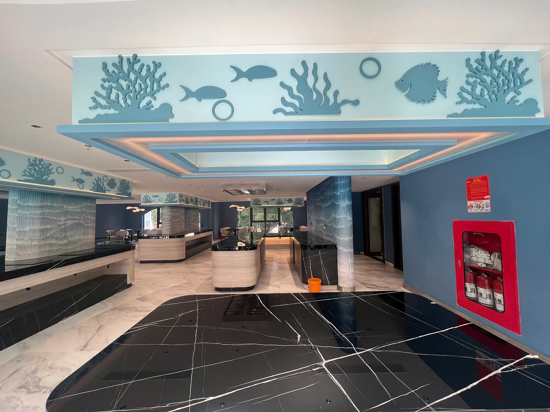 Restaurant interior 4