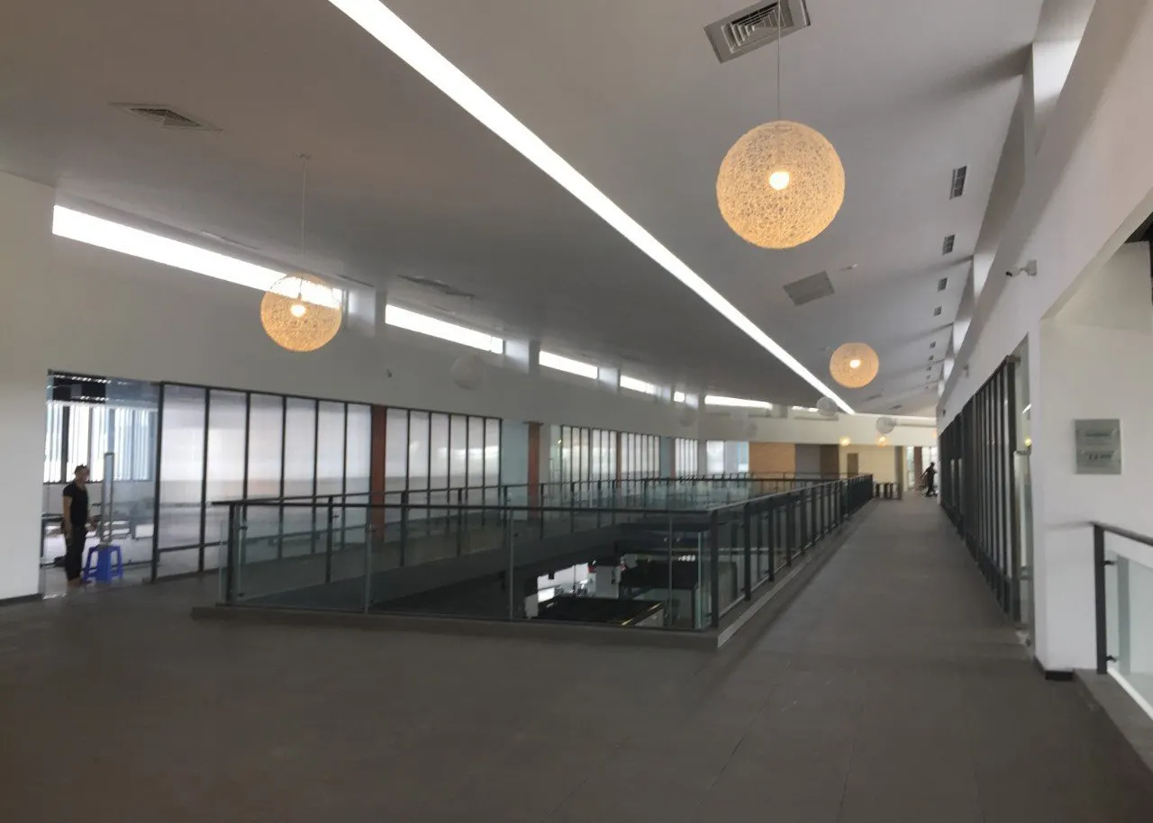 Residential & office interiors 11