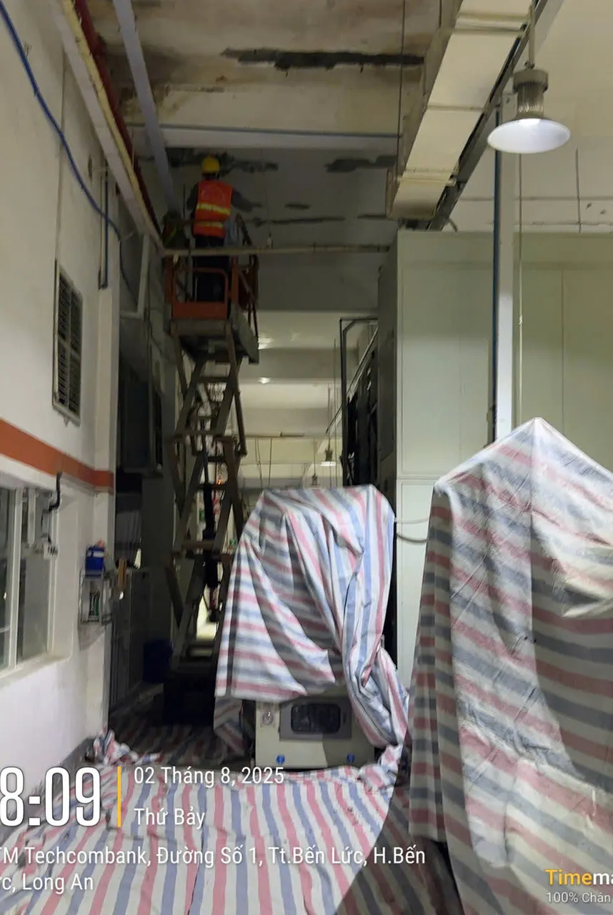 Factory ceiling repair — Ben Luc 9