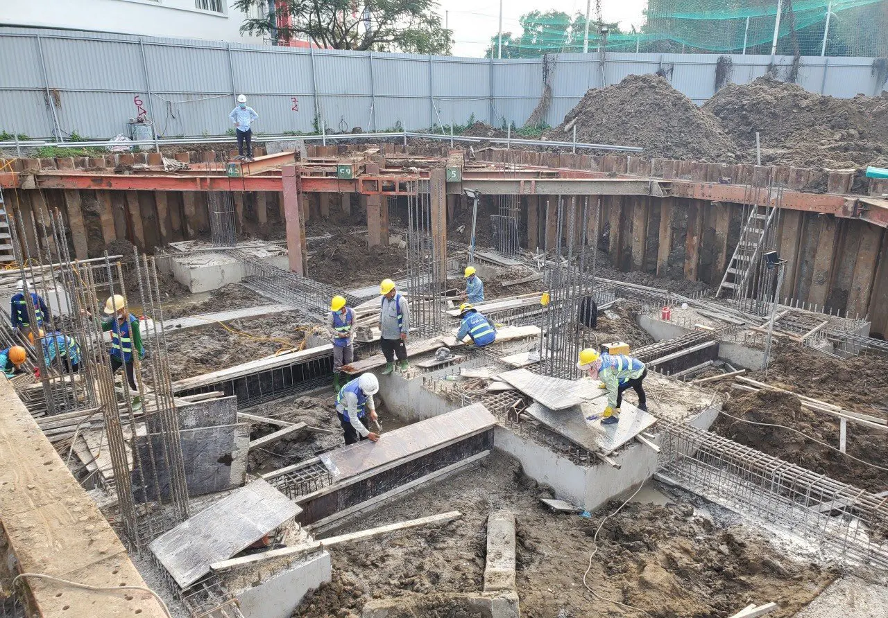 Basement — District 7 Sports Hall 2