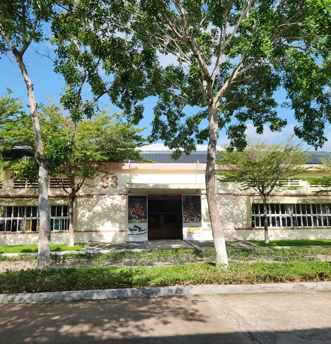 Cliplock re-roofing, 4 workshops — Ben Luc 9