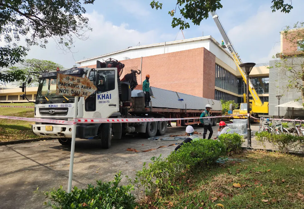 Sample room re-roofing — Ben Luc 6