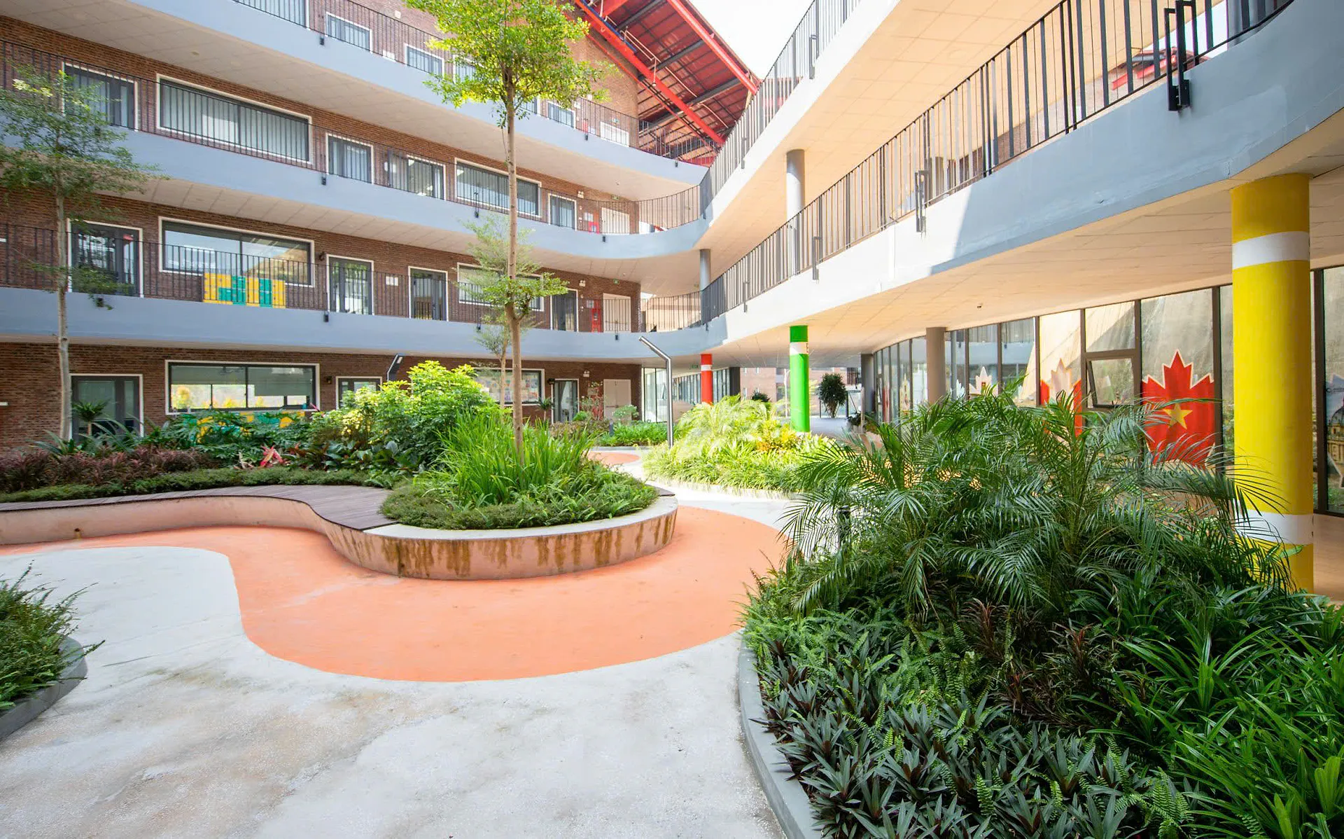 International school 7